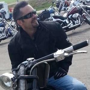 Meet your Posher, Troy